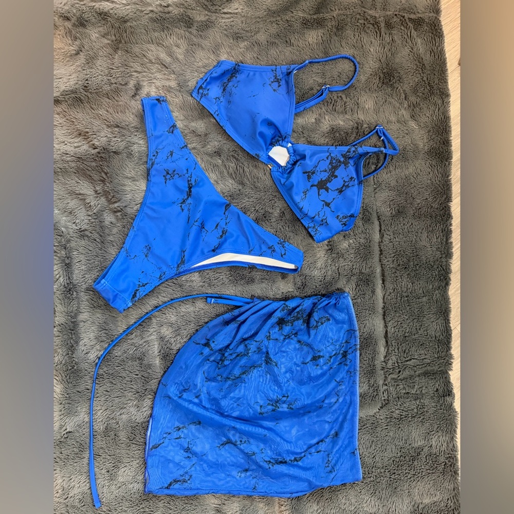 SHEIN Blue Bikini Set - Picture 3 of 7